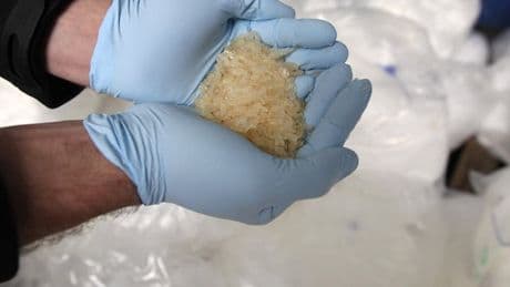 Var: un réseau international de fabrication de drogues de synthèse démantelé, 8 personnes déferrées
