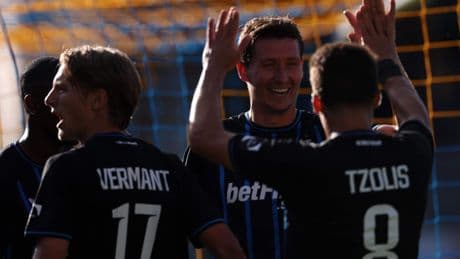 Club Brugge buigt vroege achterstand om tegen Union en pakt Supercup