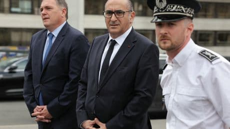 Débordements après la victoire du PSG: «plus de 79 interpellations» dans la nuit de dimanche à lundi, annonce Laurent Nunez