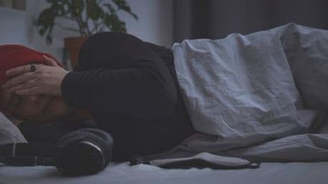 ME/CFS: Eine Psychotherapeutin erklärt, weshalb die Krankheit so oft verkannt wird