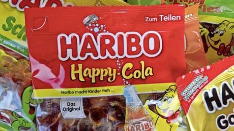 Haribo-colaflesjes ook in België en Luxemburg teruggeroepen na vondst cannabis in Nederland
