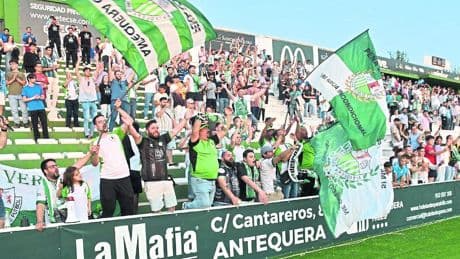 El Antequera se aferra a El Maulí para ganar