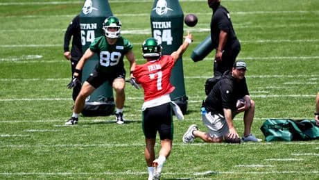 What we’re learning about the new-look Jets from OTAs