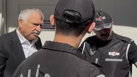 Zeydan Karalar 'ihalelerdeki hak ediş için 4 milyon 550 bin lira verildiği' iddiasını kabul etmedi!