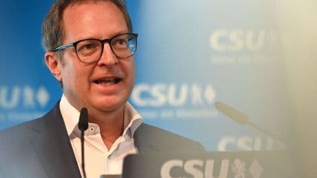 Streit um Sommerferien: CSU will an Ferienstart nicht rütteln