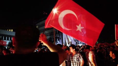 15 Temmuz etkinliklerle anılacak: İstanbul ve Ankara'da çok sayıda panel düzenlenecek