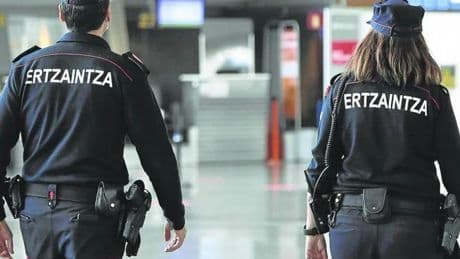 Detenido un joven de 20 años por tráfico de drogas en una lonja de Bilbao