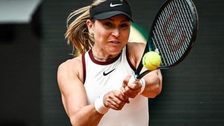 Badosa supera a Emma Navarro y se mete en los cuartos de final de Berlín