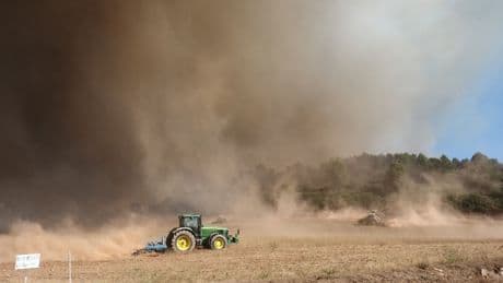 El campo desmonta las promesas de Planas: &quot;Las ayudas no llegan y son un engorro burocrático&quot;