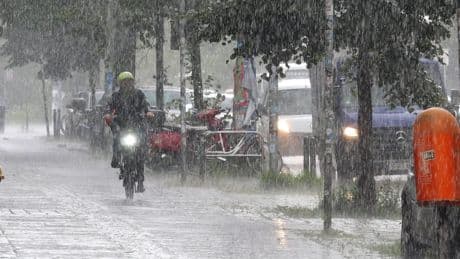 Wetter-Prognose in Deutschland: DWD warnt vor Dauerregen und Gewittern