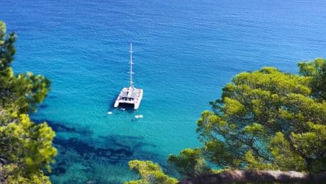 Calas, naturaleza y pueblos con encanto: así es el verano que te espera en la Costa Brava