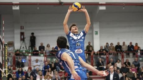 <p>Cuneo Volley: Matteo Bonomi ha risposto presente alla chiamata in Superlega&nbsp;</p>
