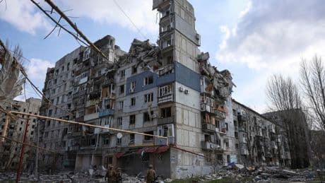 Guerre en Ukraine : les Russes percent les nouvelles lignes ukrainiennes au nord de Pokrovsk