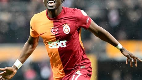 Derrick Köhn'ün talipleri artıyor!