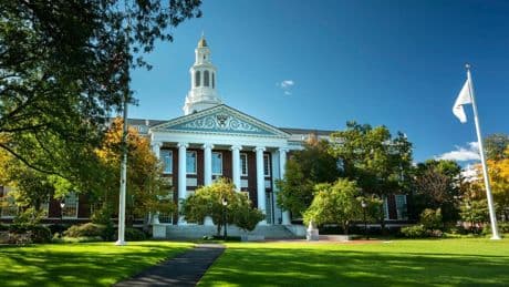 Freie Forschung: Harvard-Universität stellt sich gegen Trump-Regierung