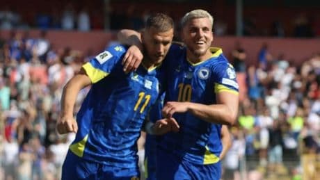 Bosna Hersek Edin Dzeko ile güldü!