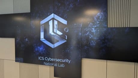 El laboratorio en el desierto con el que Israel se prepara ante 'hackeos', sabotajes y apagones en la red eléctrica como el que afectó a España