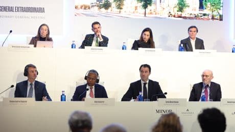 Minor afronta la junta de accionistas de NH con la opa de exclusión en el aire