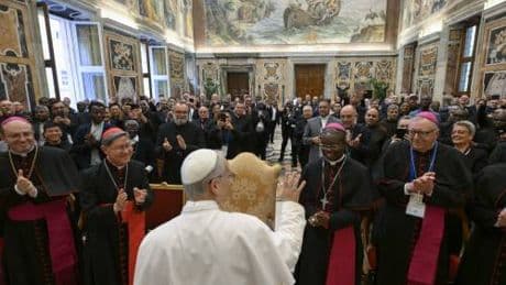 Con le prime nomine Papa Leone tende la mano ai conservatori