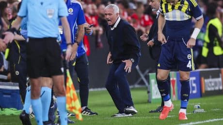 Mourinho cae en Portugal y vuelve a quedarse a las puertas de la elite europea