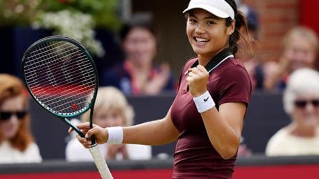 Emma Raducanu relaxed about British number one status after progress at Queen’s