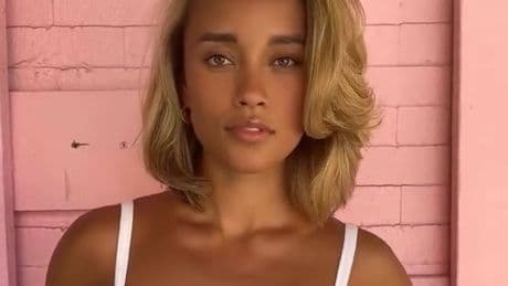 Ehemalige Miss USA - SIE liebt eine EM-Spielerin