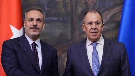 En direct, guerre en Ukraine : la Russie propose de nouvelles négociations directes avec Kiev sans la présence de Poutine, Trump donne « deux semaines » pour qu’elles avancent