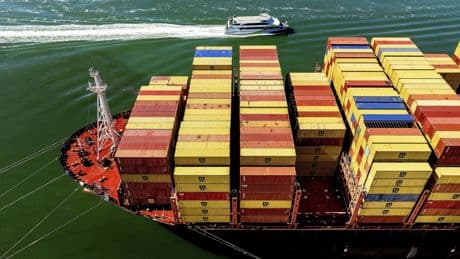 Liveblog Trump-Zölle: Deutscher Überschuss im Handel mit den USA bricht ein
