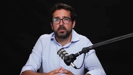 Borja Vilaseca, experto en desarrollo personal: “Con los años acabas descubriendo que a la única persona que has de rendir cuentas es a la que ves en el espejo cada mañana”