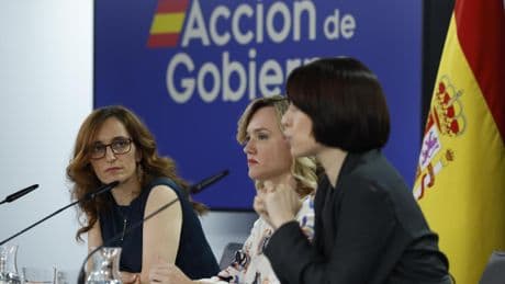 El Gobierno cede a la presión de las CCAA del PP y acepta "todos los temas" que le han pedido en la Conferencia de Presidentes