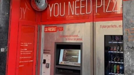 Llega la primera máquina expendedora de pizza casera a Bizkaia