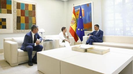 Sánchez busca aplacar a sus aliados, que ya cuestionan la viabilidad del mandato