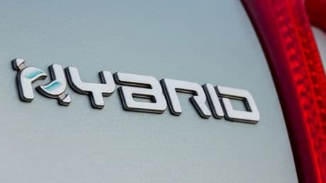 Le auto ibride: differenze tra ibrido leggero, full e plug-in