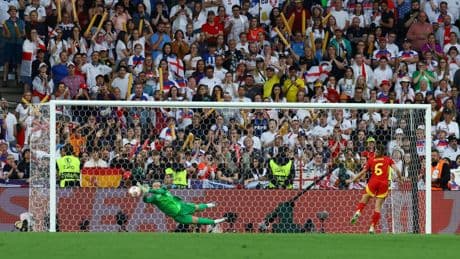 España prueba la amargura en los penaltis de la Eurocopa