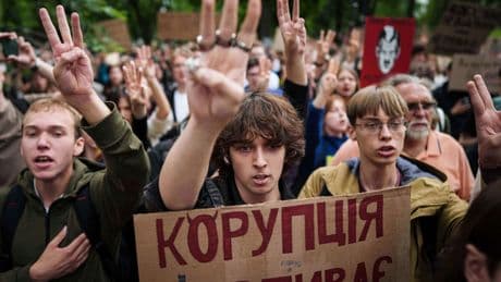 Korruption in der Ukraine: Wo Krieg ist, sind auch Geld und Gier