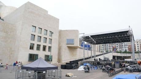 Aburto afirma que no ha habido amenazas «ni veladas ni reales» contra las artistas de Abandoibarra