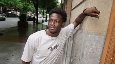 El increíble viaje de Bassala Bagayoko al Bilbao Basket: «Tomaba pastillas a diario, para dormir para el dolor...»