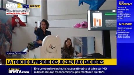 La Torche Olympique des Jeux de Paris 2024 vendue 16 000 euros aux enchères