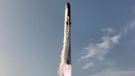 Starship roketinin fırlatması başarısızlıkla sonuçlandı: Havada patlayarak infilak etti