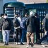 Nederland moet asielzoeker binnen zes maanden uitsluitsel geven, tenzij er teveel aanvragen zijn
