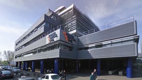 "Il y a une mosquée ici ou quoi?": un membre de l'hôpital universitaire de Strasbourg adresse une remarque raciste à une famille endeuillée