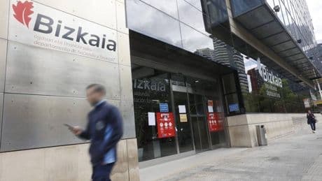 Los vascos con rentas hasta 110.000 euros son los que menos IRPF pagan de España