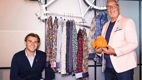 Van kleurrijke pakken naar slimme pixels: Boris (21) en Rob (59) bouwen aan toekomst familiebedrijf