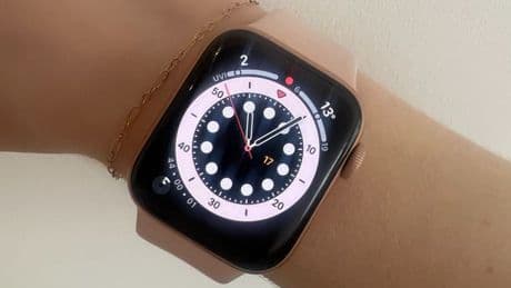 'Rare Apple Watch sale convinced me to upgrade my old SE device to one that's £100 off'