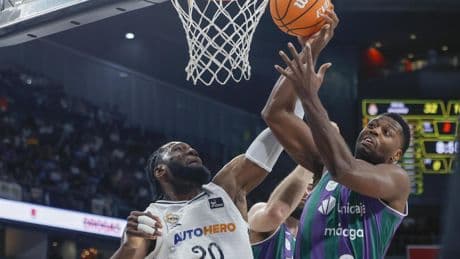 El Real Madrid se lleva el primer asalto de la semifinal tras ganar a Unicaja con un gran acierto en el tiro exterior