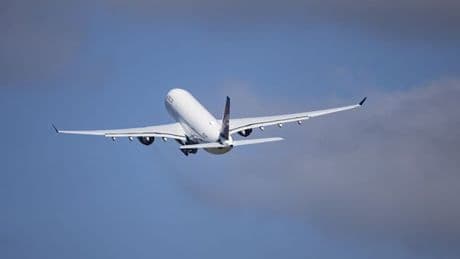 UK tourists in Turkey issued warning over £53 plane fine
