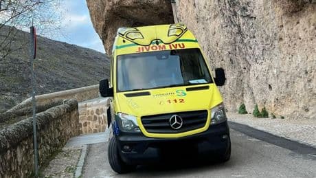 Denuncian que la UVI móvil de un pueblo de Guadalajara estuvo 12 horas sin médico: "No es la primera vez"