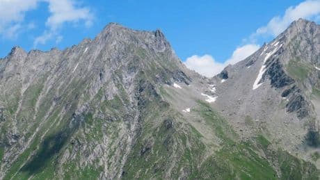 Unglück beim Bergwandern in Österreich - Deutsche stürzt in Österreich 280 Meter in den Tod