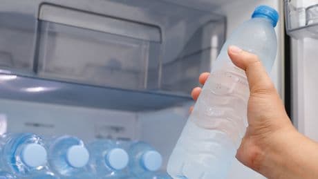 Gegen die Sommerhitze: Kein Witz – dieser 0‑Euro‑Trick ersetzt Ihre Klimaanlage