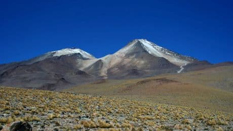 Así es el volcán &#039;zombi&#039; de Bolivia: lleva dormido 250.000 años y ahora está teniendo actividad sísmica